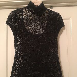 Small lace top (short sleeve)